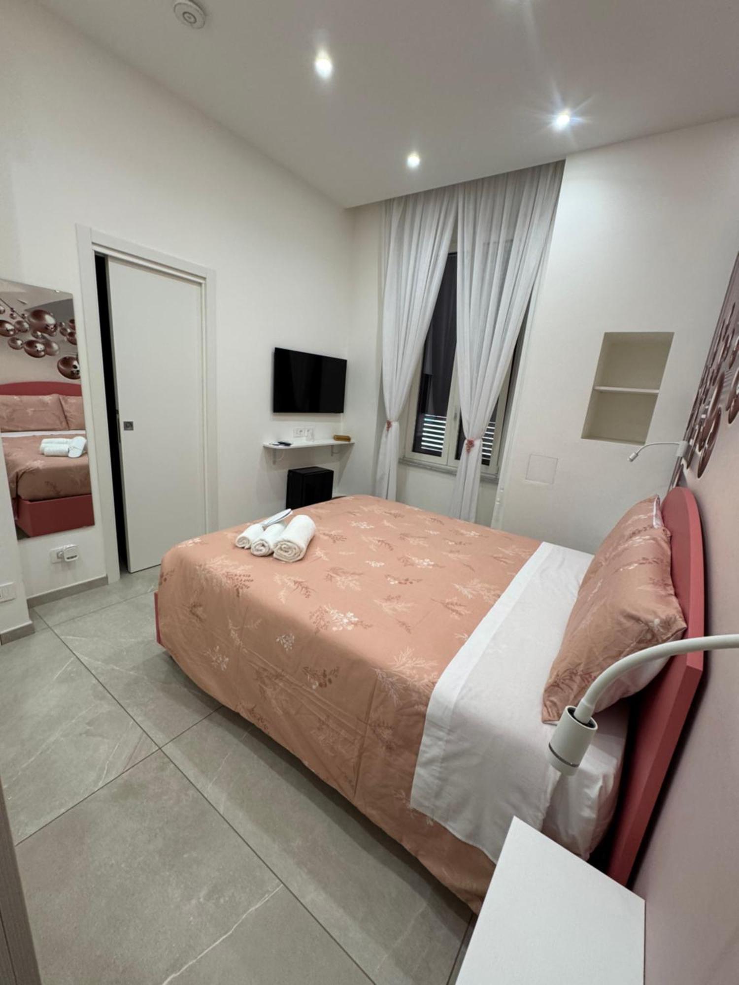 B&B Corso Garibaldi 165 Νάπολη Εξωτερικό φωτογραφία
